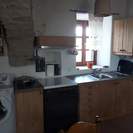 Stone House Nyaraló *
