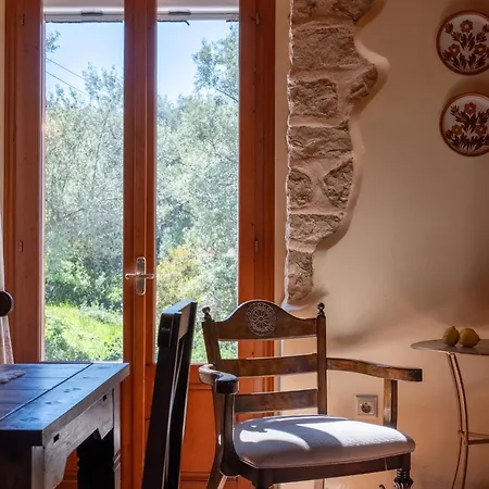 Stone House בית נופש Katouna